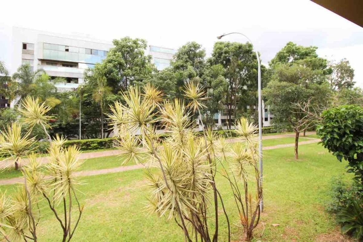 Apartamento Na Av Completa De Bsb Brasília